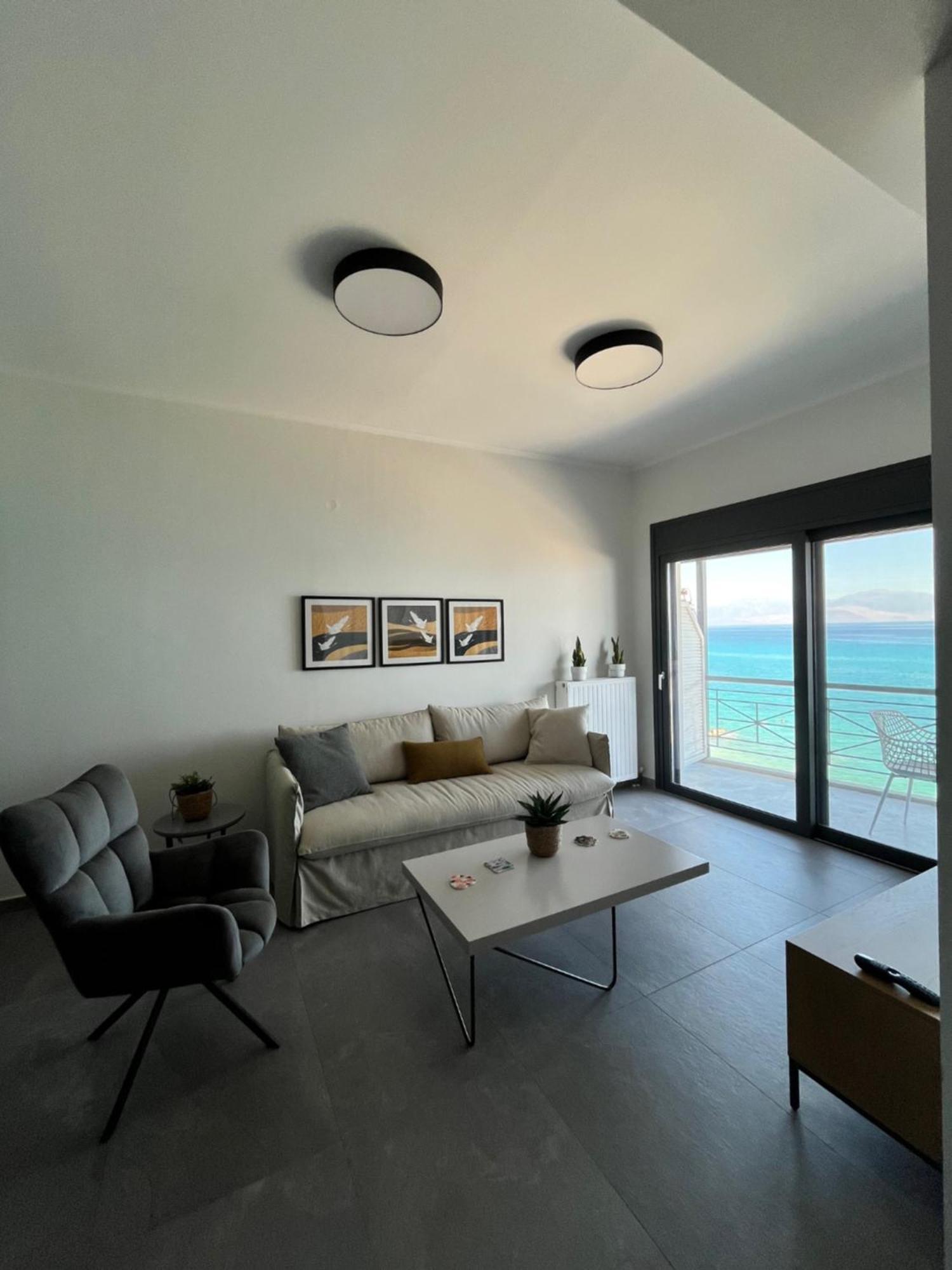 Christellie Luxury Apartment Кіатон Екстер'єр фото